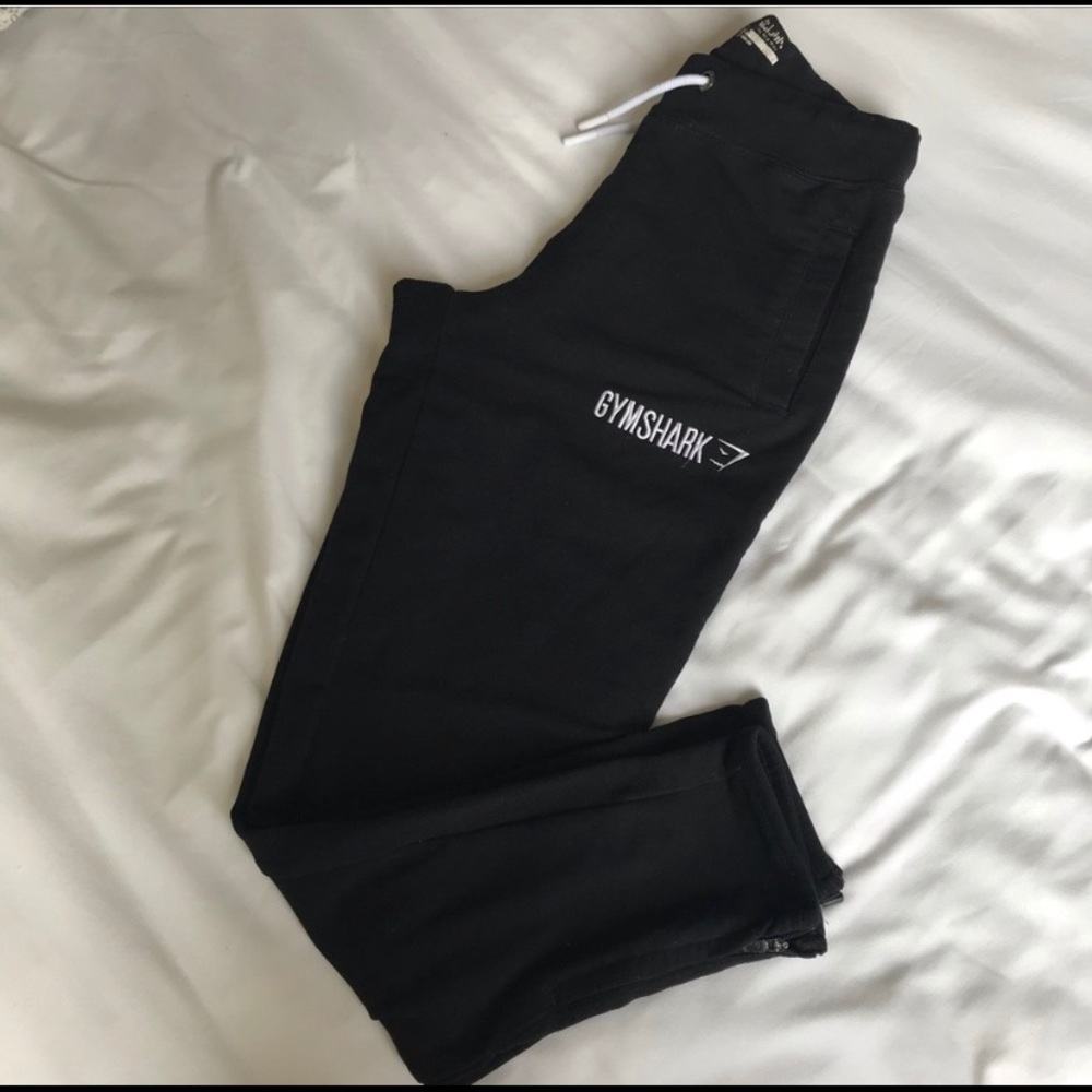 Black Gymshark Joggers